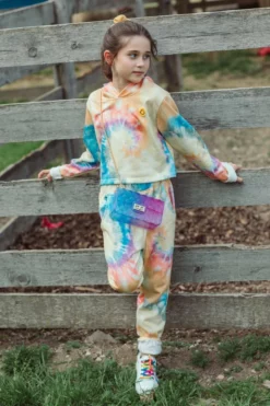 Lola + The Boys Be Happy Tie Dye Cropped Set Girls 25 Lola + The Boys Be Happy Tie Dye Cropped Set Girls